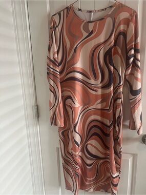Women's Long Sleeve Swirl Print Dress in Peach and Brown